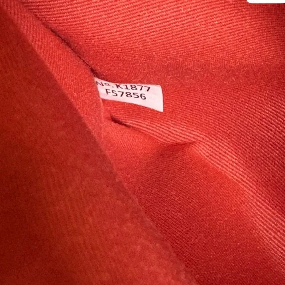 Authentic Coach Cosmetic Bag in Coral Crossgrain leather! 😍 - Picture 4 of 6